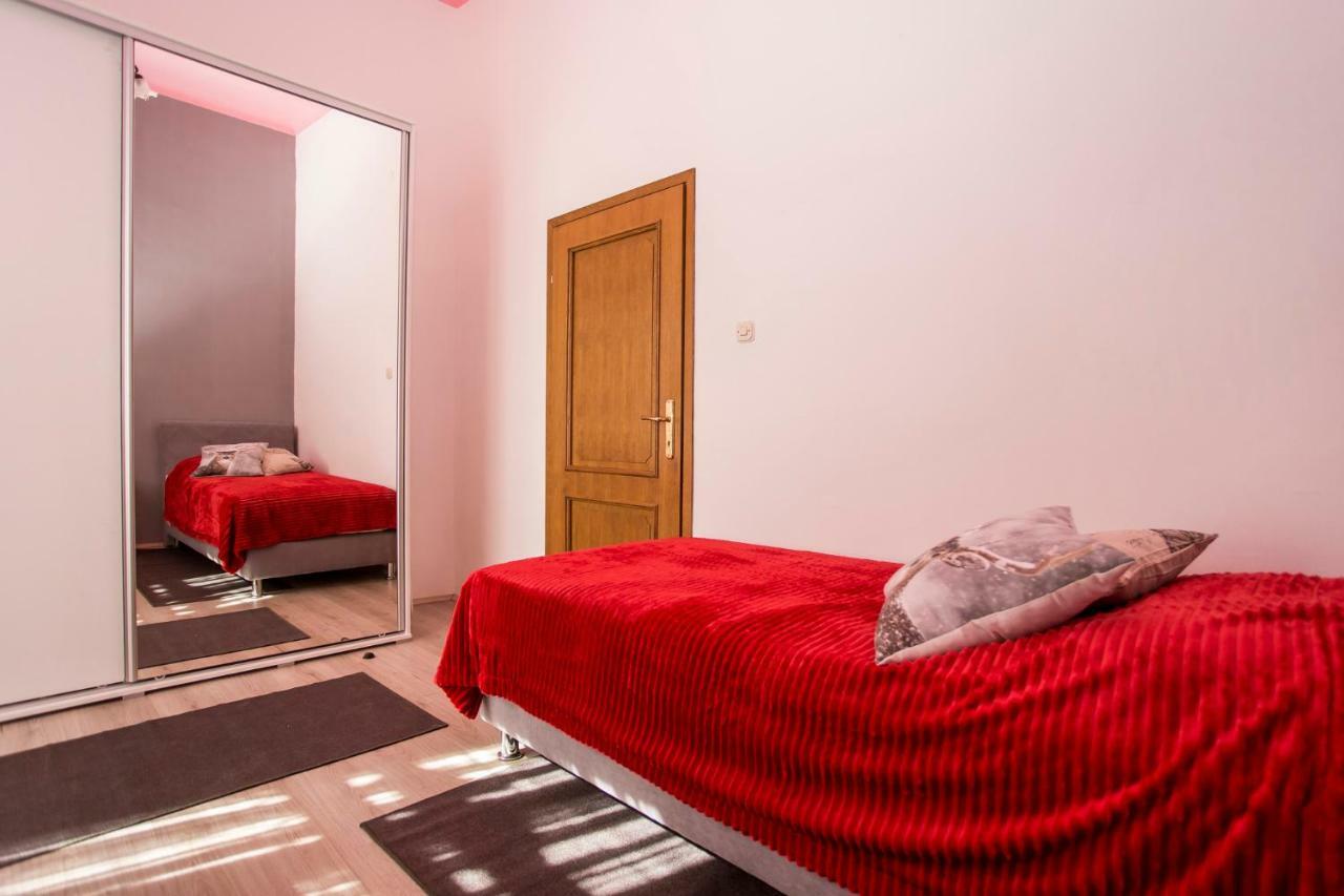 Emanuel Apartman Πούλα Εξωτερικό φωτογραφία