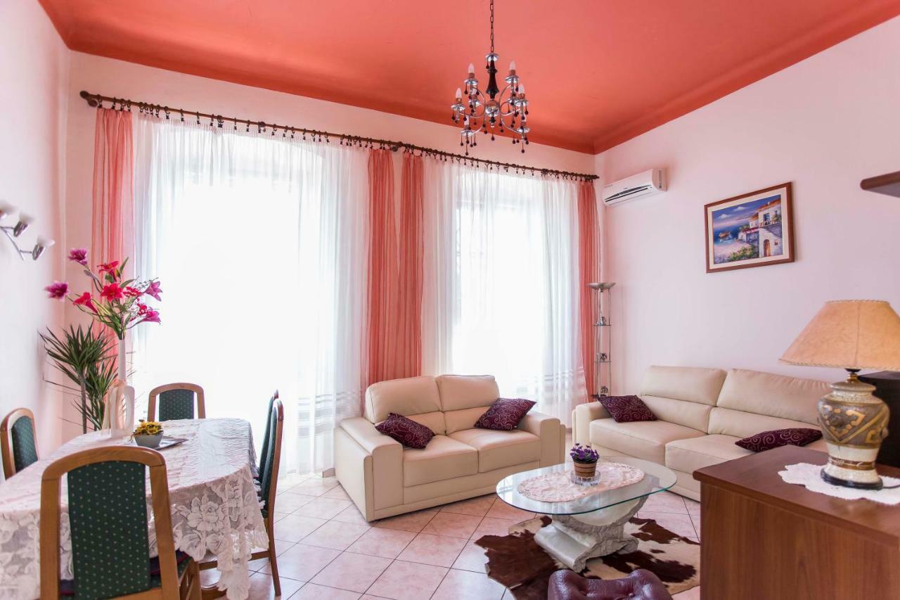 Emanuel Apartman Πούλα Εξωτερικό φωτογραφία