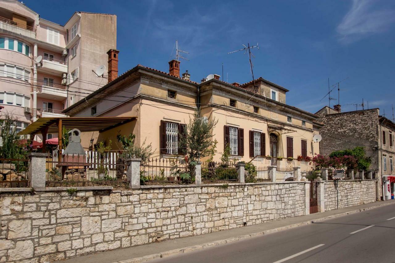 Emanuel Apartman Πούλα Εξωτερικό φωτογραφία