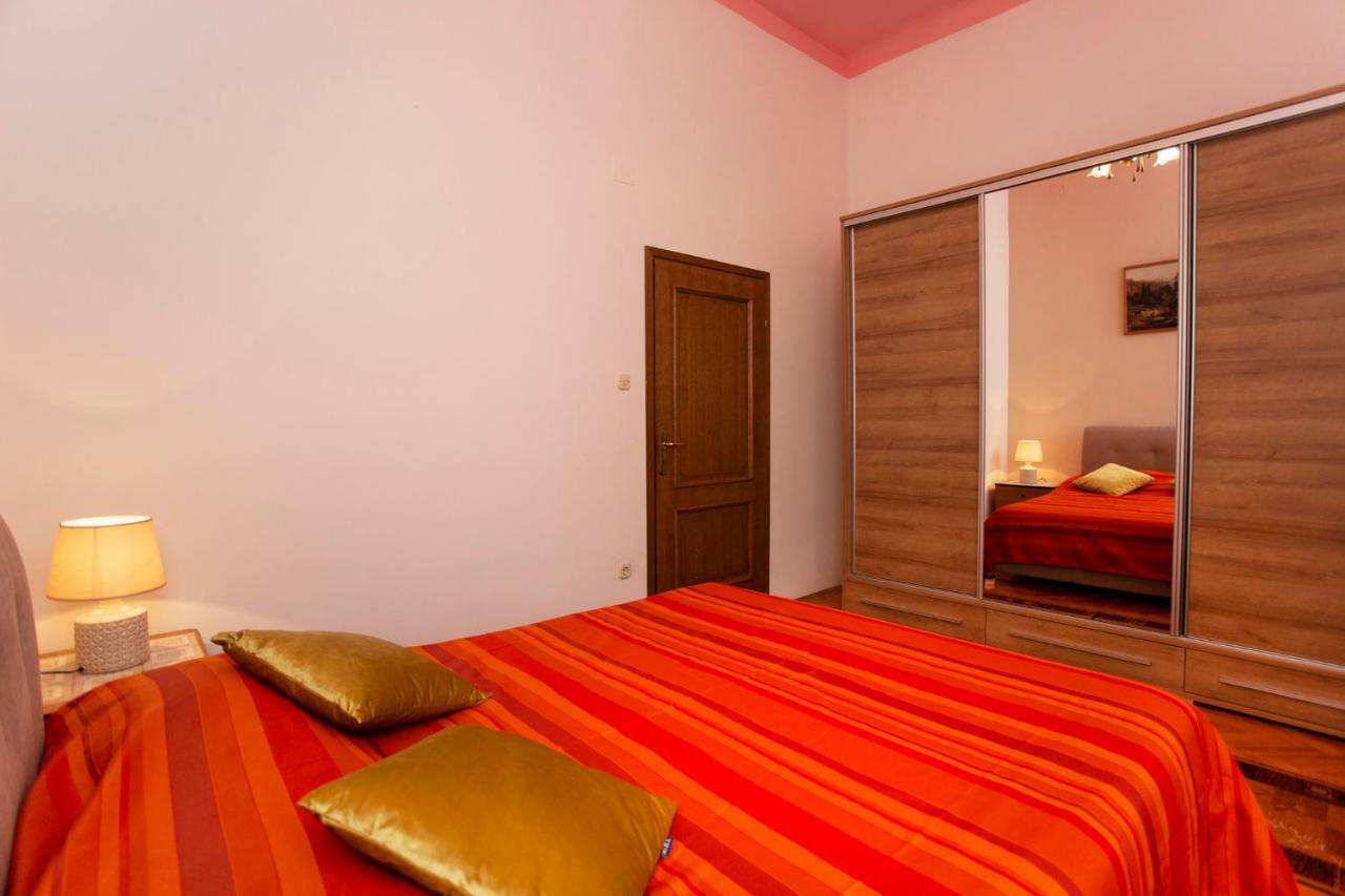 Emanuel Apartman Πούλα Εξωτερικό φωτογραφία